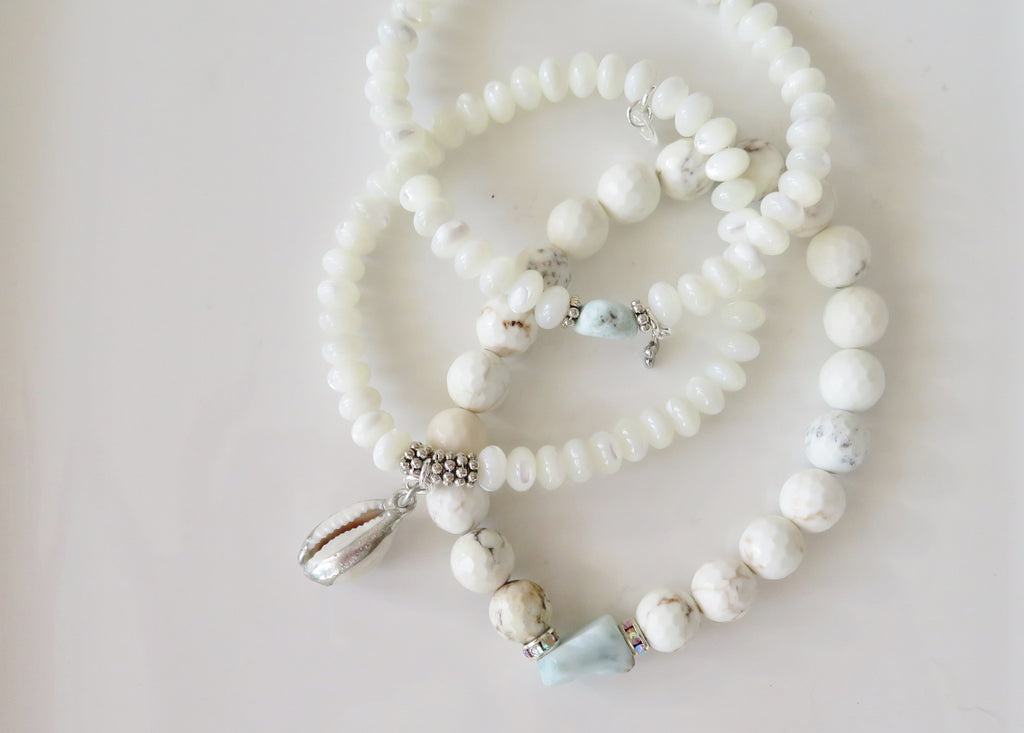 Mother of Pearl and Howlite Bracelet